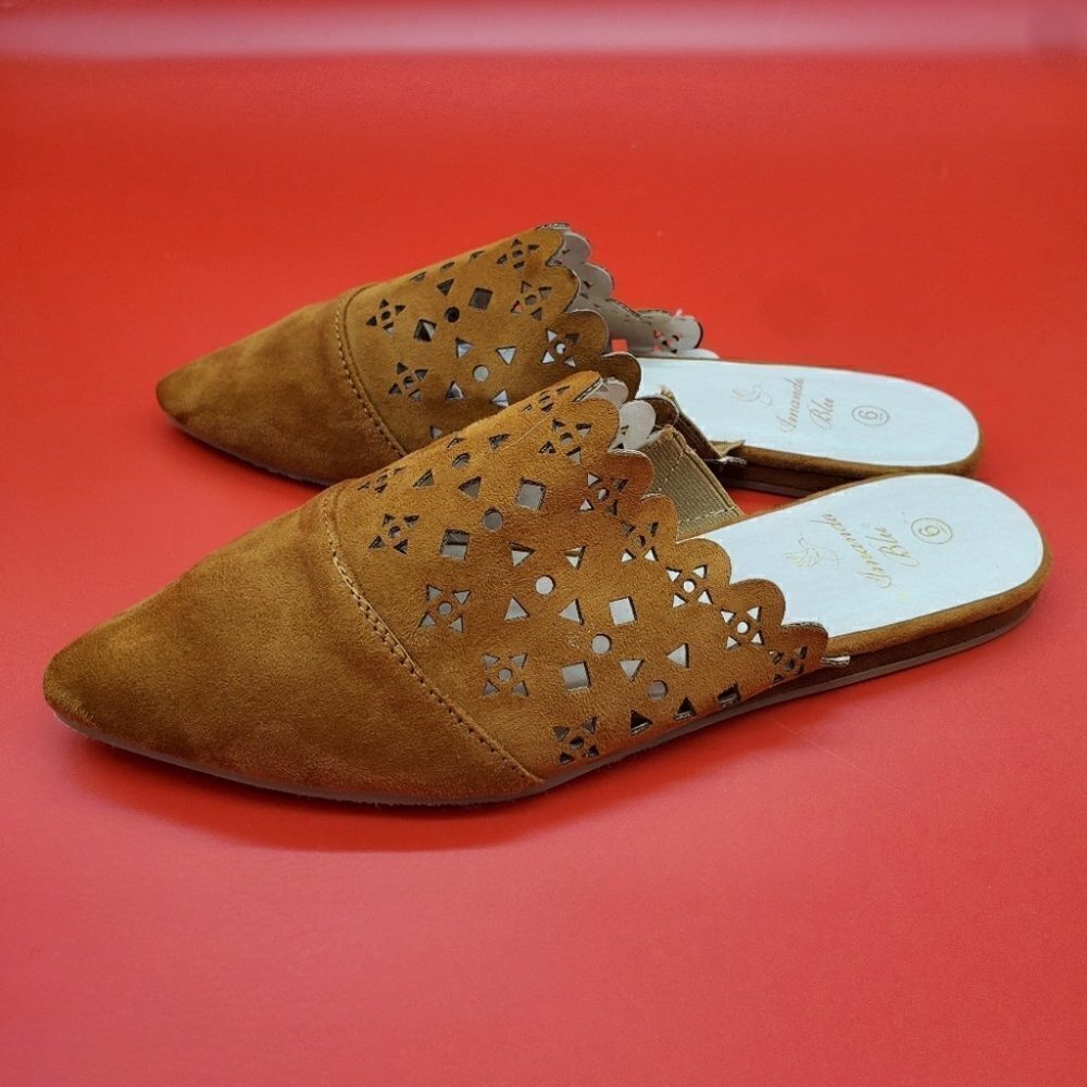 Amanda Blu Cognac Laser-Cut Mule Women's Size 6
